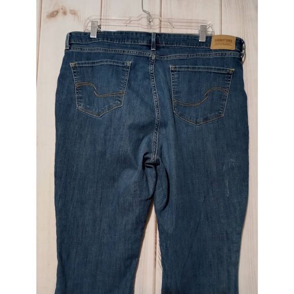 Levi's Jeans Ladies 18‎ Mid Rise Bootcut Soft Medium Was - Picture 4 of 10